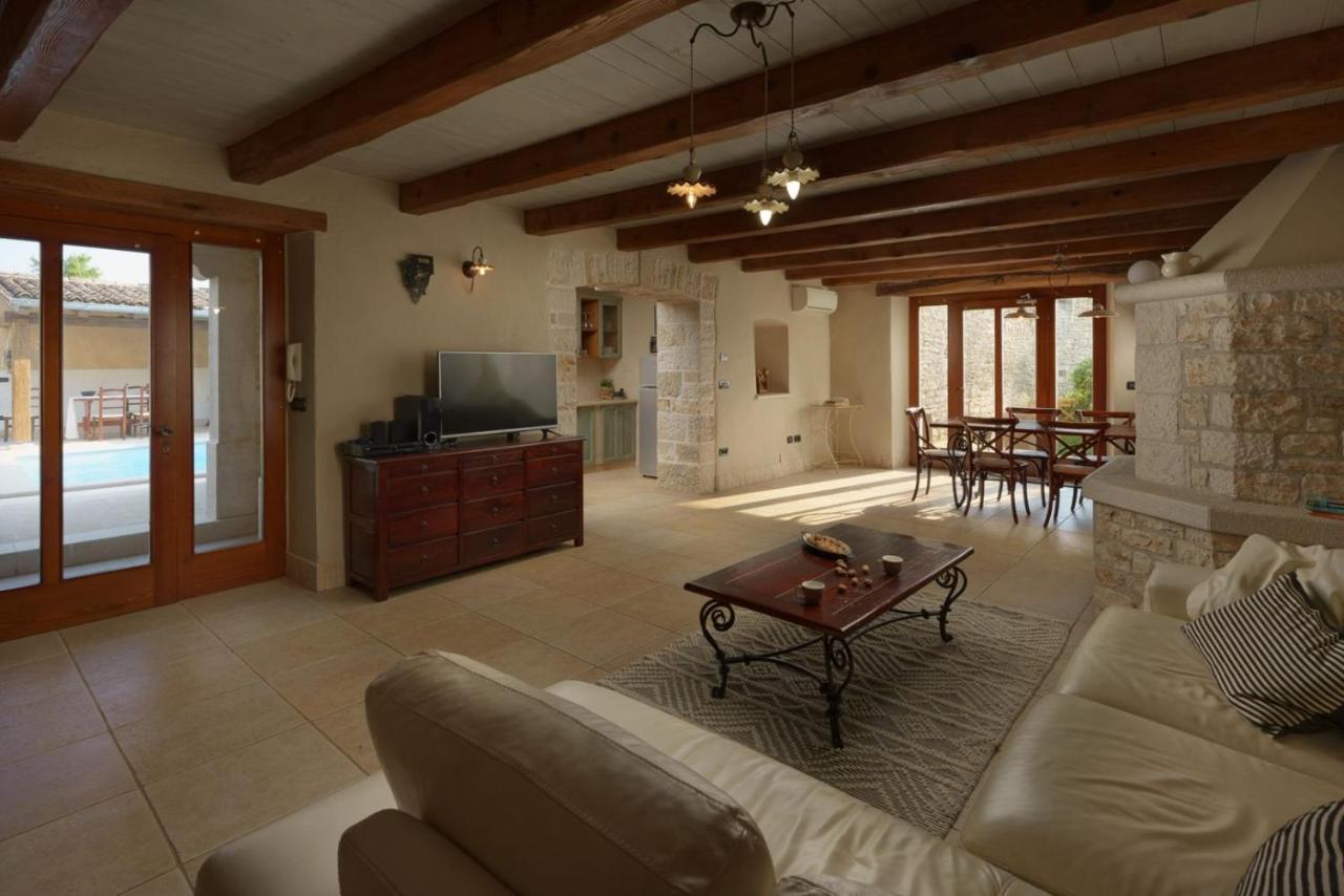 הוילה Prkacini Casa Nina מראה חיצוני תמונה
